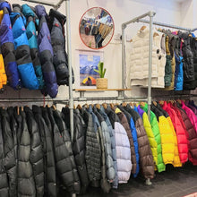 Load image into Gallery viewer, Pure Vintage Clothing