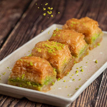 Load image into Gallery viewer, Narenj Kingston